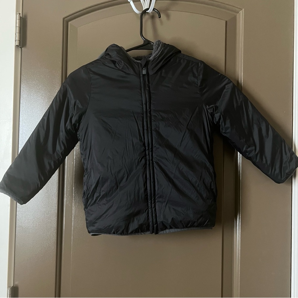 Old Navy reversible toddler hooded jacket size 4T